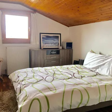 Verbier 3-Bed Apartment Summer Golf Winter Ski